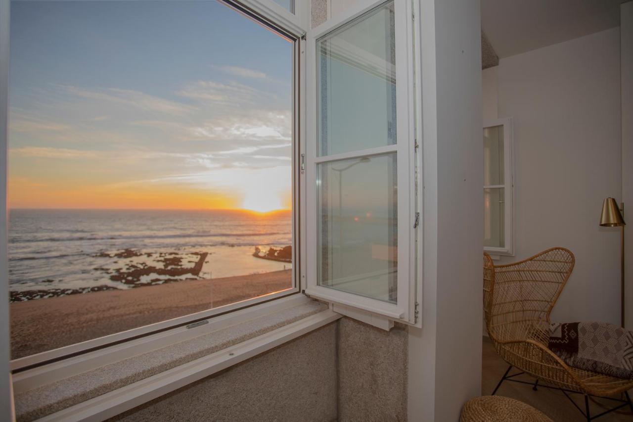 Liiiving In Porto - Luxury Beachfront Apartments Exterior foto