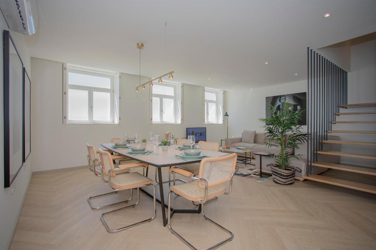 Liiiving In Porto - Luxury Beachfront Apartments Exterior foto