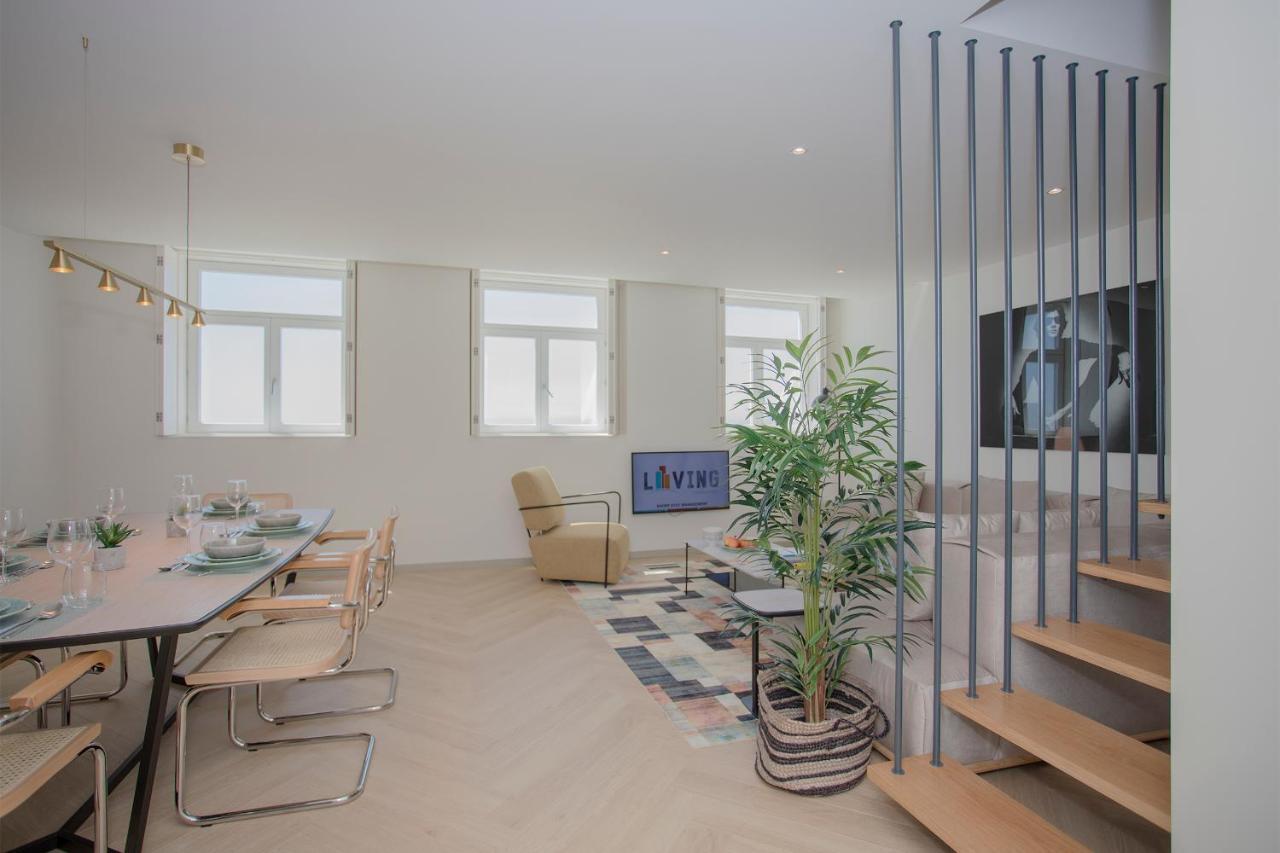 Liiiving In Porto - Luxury Beachfront Apartments Exterior foto